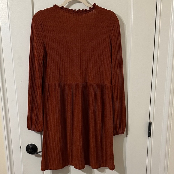 Zara Women's Long Sleeve Ribbed Rust Dress - Picture 5 of 5